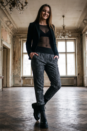 Graue Glitzer Baggy Hose für Damen, fair made in Berlin