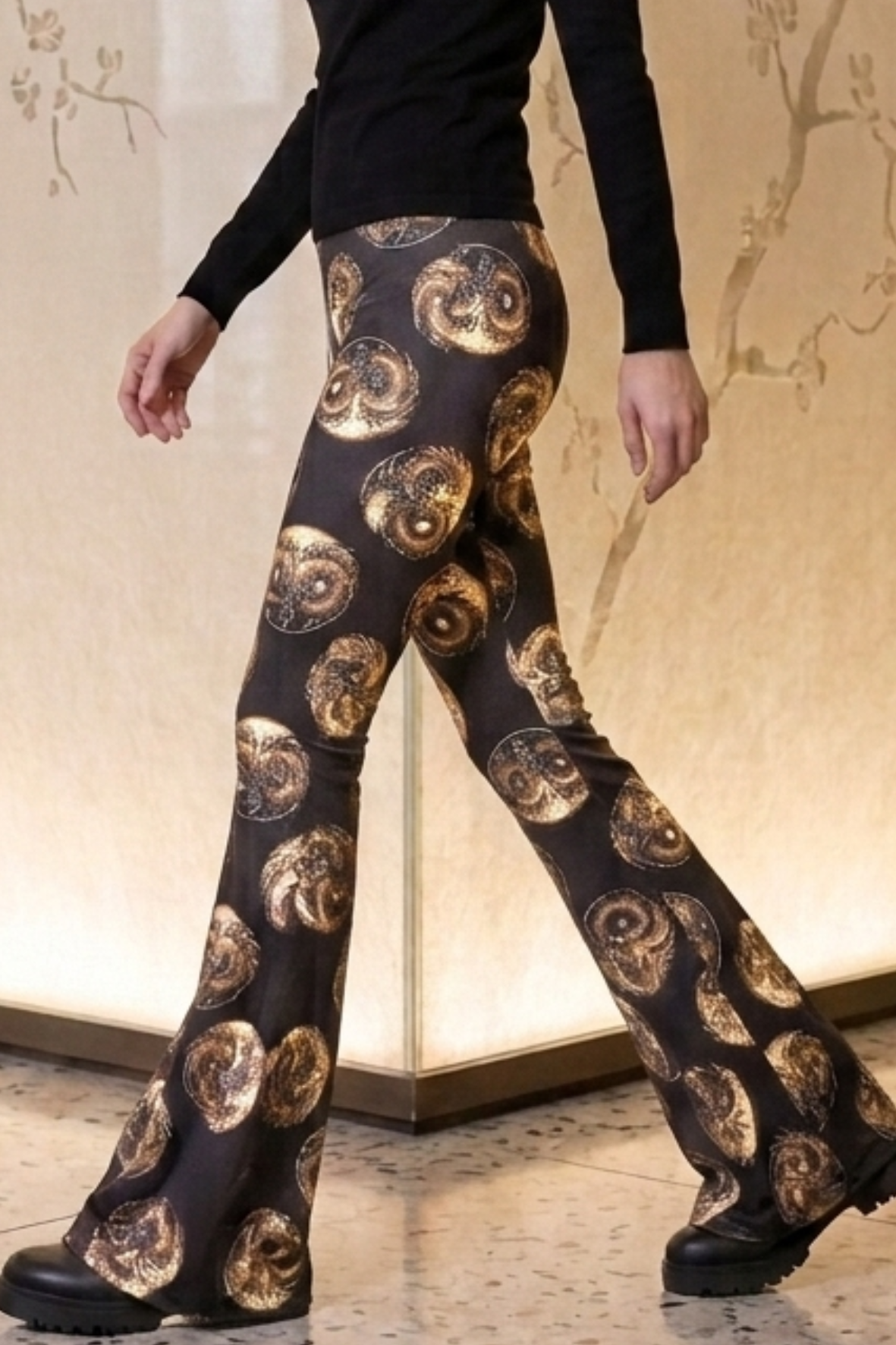 Flare Leggings - Spirit of Dragon