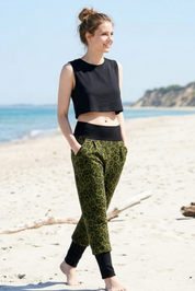 Baggy Pants for Women "Leo Green Lilac" – airy summer pants from Berlin