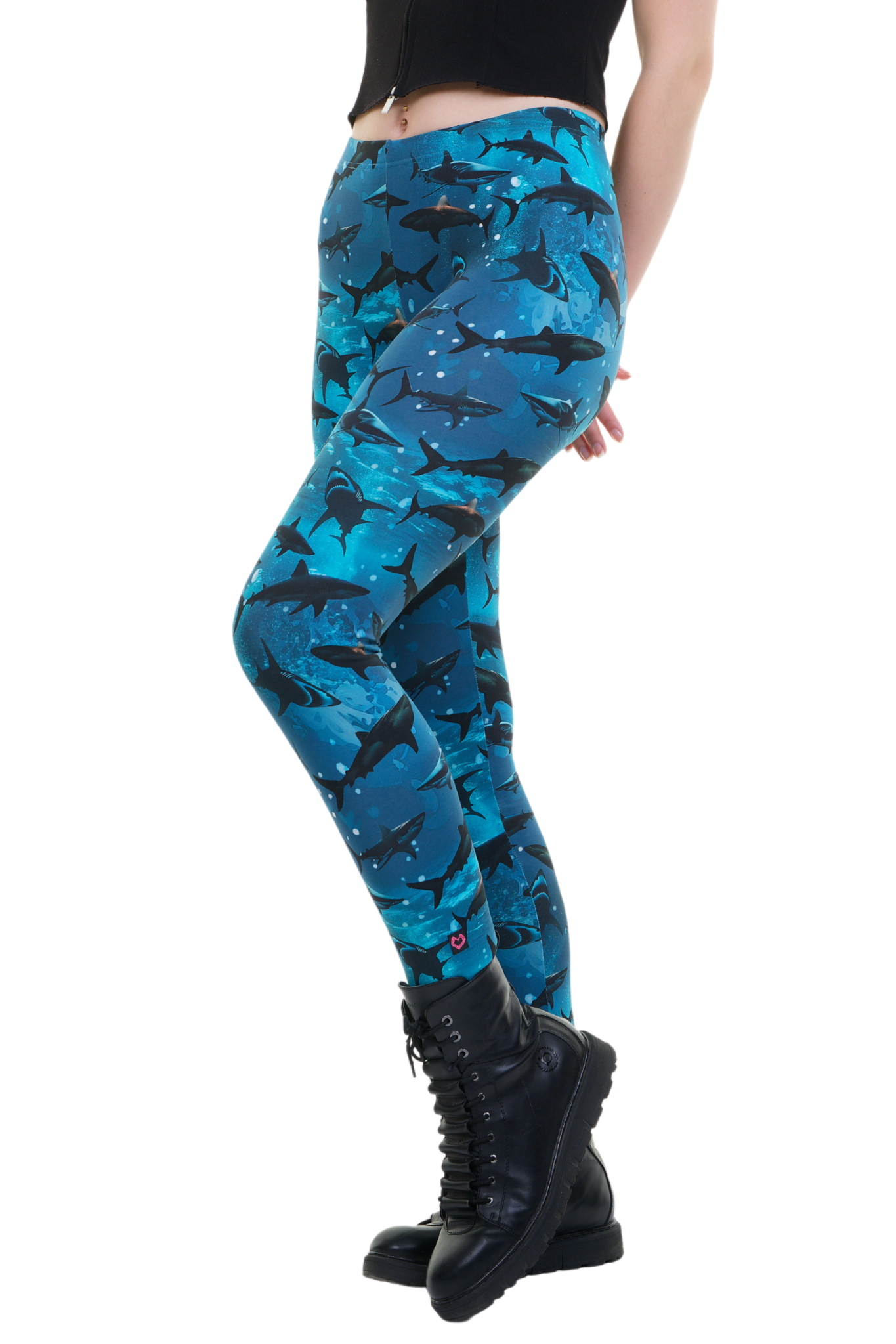 Leggingssharkpool1.png
