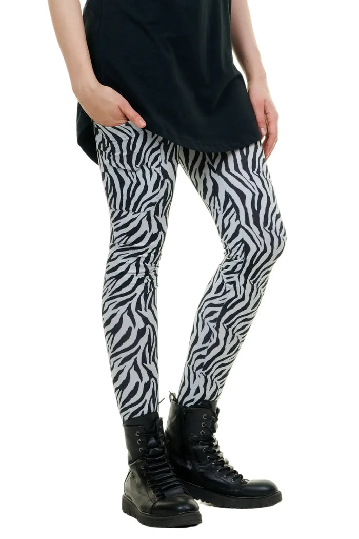 Zebra Leggings mit Taschen, schwarz-weißes Muster, nachhaltig, modisch, Damenmode