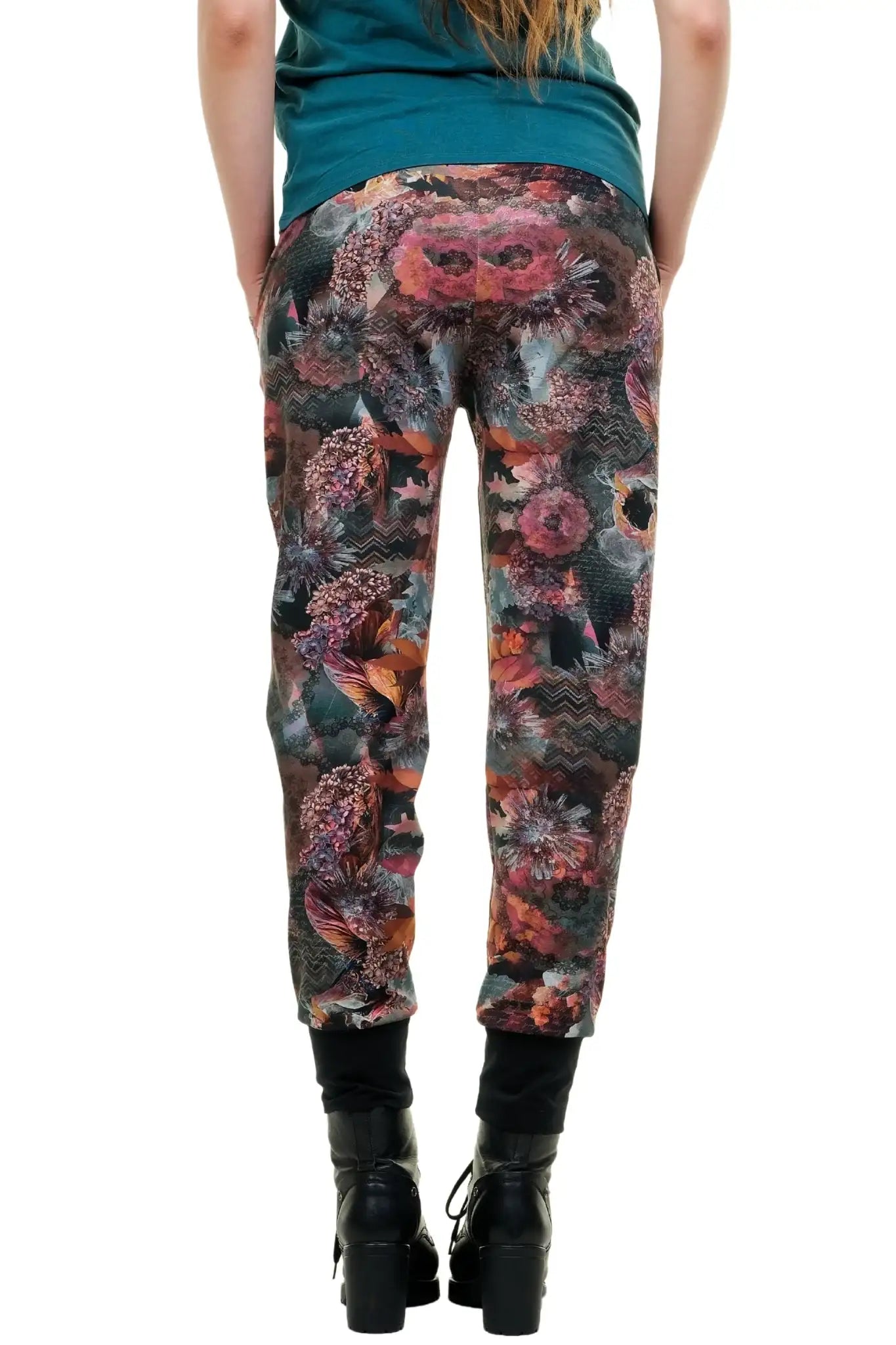Baggy-Hose Damen mit buntem Blumenmuster, bequemer Schnitt, ideal für Freizeitmode