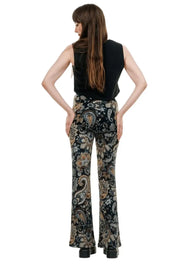 Weite Damenhose mit bequemem Gummibund im Palazzo-Stil mit blauem Paisley-Print