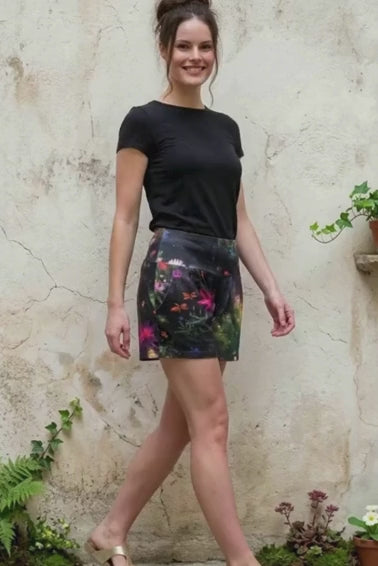 Shorty Sommerhose mit Taschen Flora Fantasia